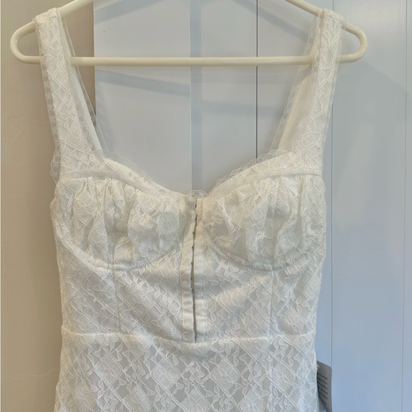 NWT ASTR THE LABEL White Lace Sheath Dress Medium - Picture 6 of 13